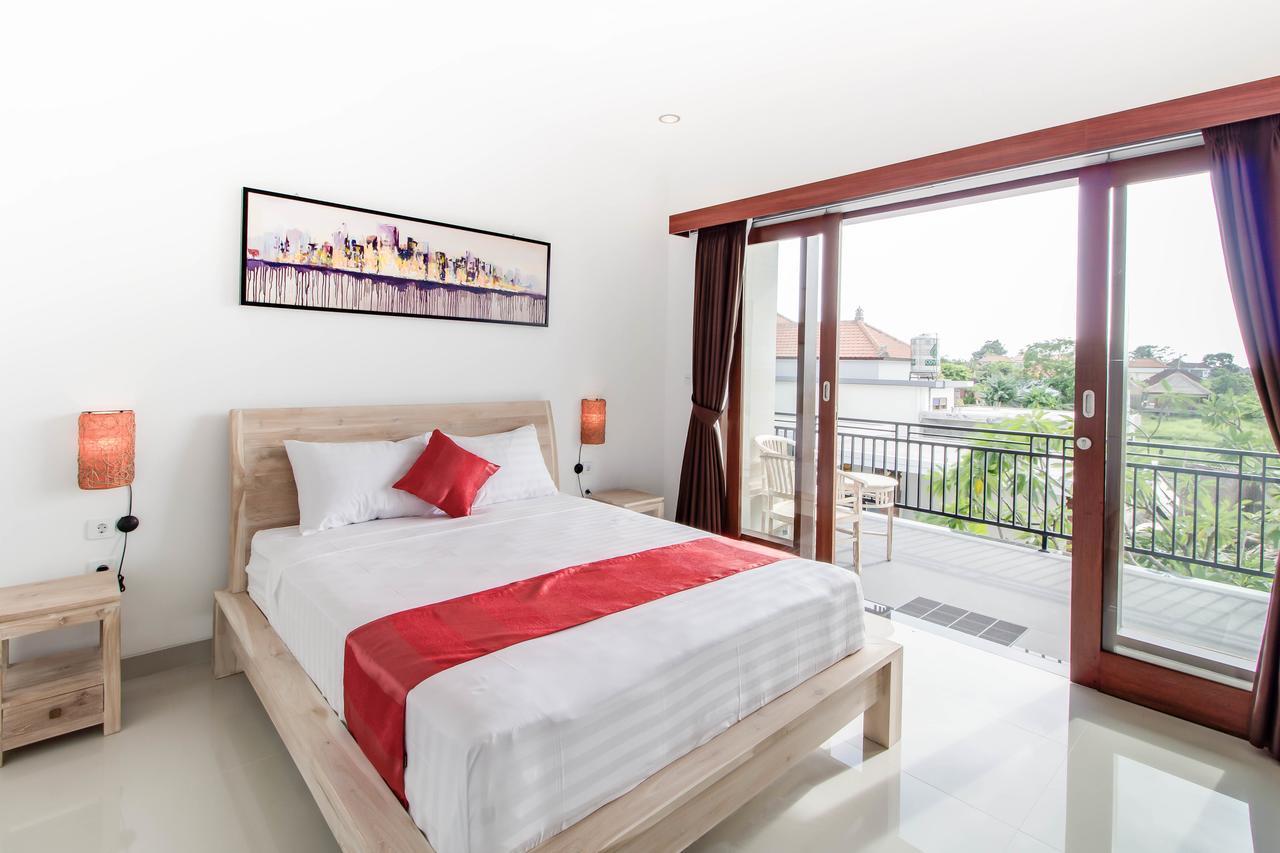 Lila Loka Homestay Canggu Exterior foto